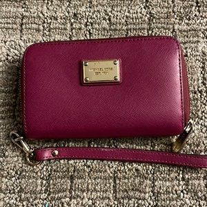 Michael kors wallet